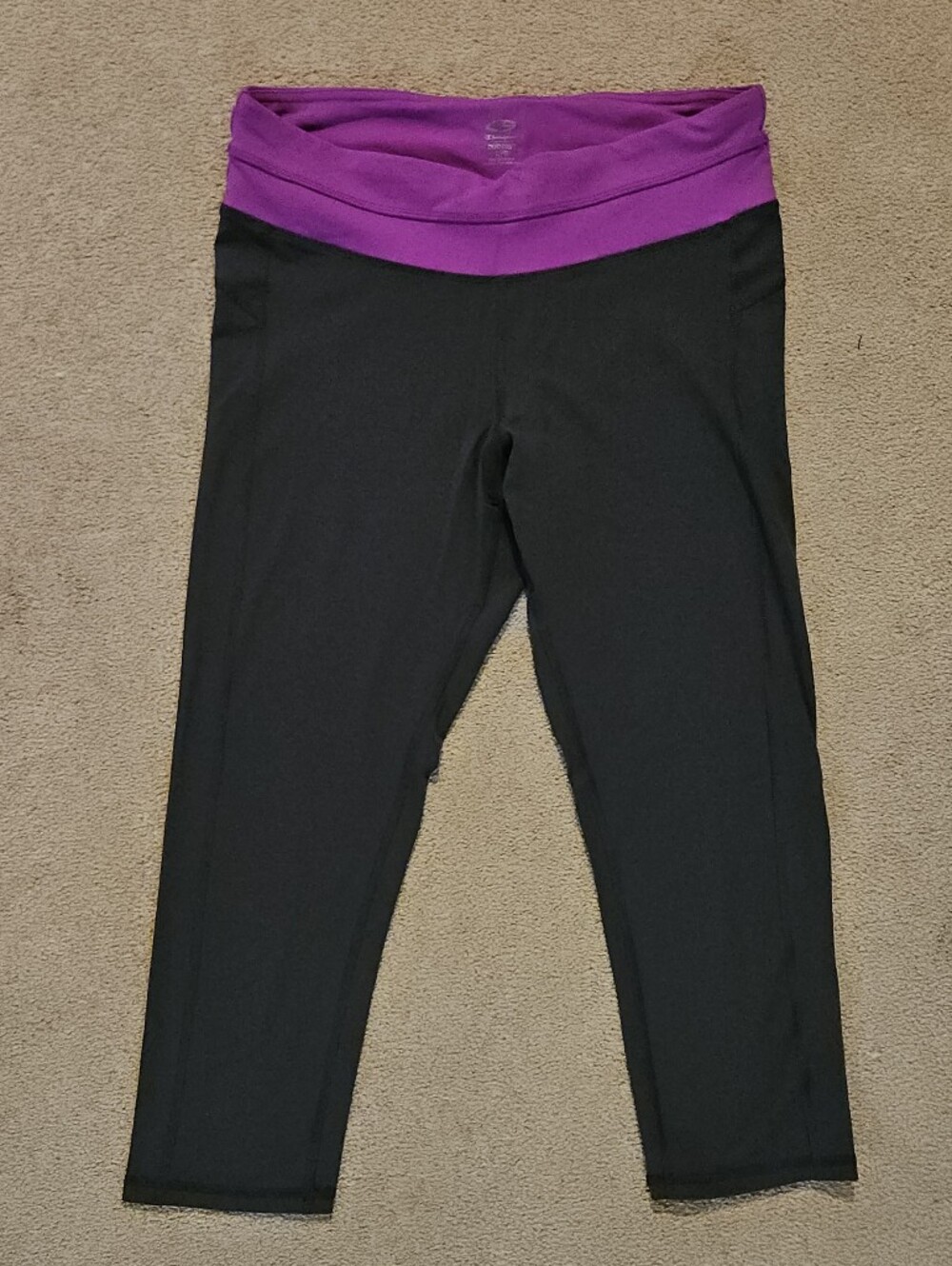 Black Capri Leggings with Fuschia Yoga Waistband